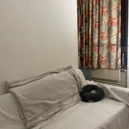 Wilson Apartment *